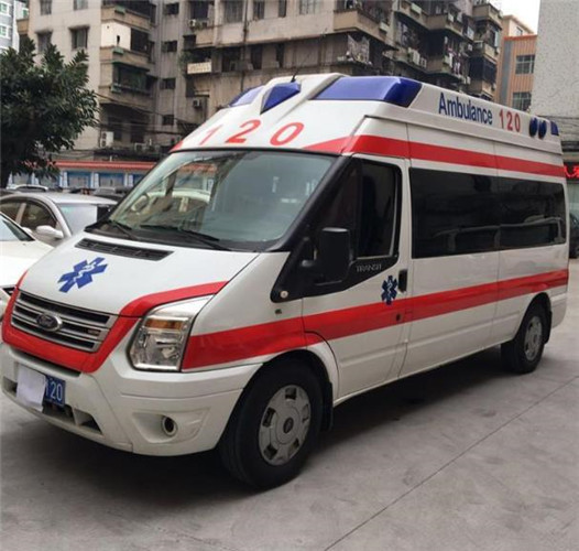 来宾信赖我们的救护车出租,让转院不再艰难