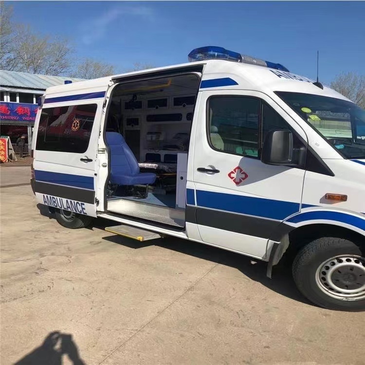 来宾私人长途救护车出租转院回家